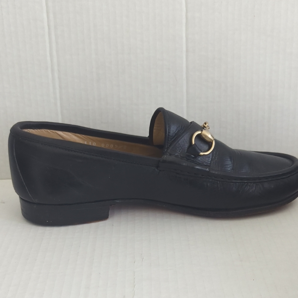 Gucci Black Leather Loafers with Gold Detail - Picture 7 of 13